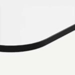 Blanca con perfil negro